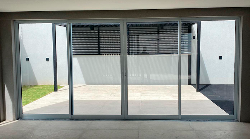 Portas de Vidro Sob Medida